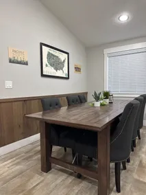 3 bedroom modern home in South Salem - Image 5