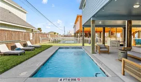 NEW Blue Lagoon: Luxury 4BR! Private POOL + Beautiful Bay Views!!! - Image 3