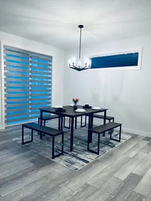 Brand new luxurious NW Home near Calgary Airport - Image 4