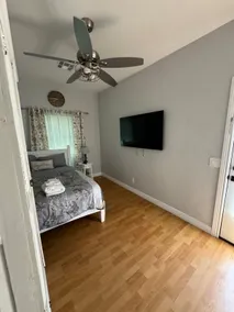 Cheerful 1-bedroom in Heart of Downtown (Unit #3) - Image 5