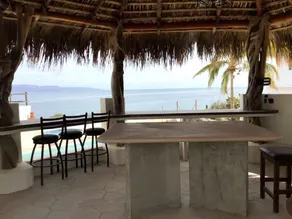 Beautiful 5-bedroom Villa with pool and spa - Image 3