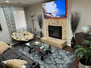 Cozy 1BR Basement | Private Entry & 1 free Parking - Image 3
