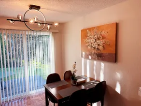 Quiet coastal lifestyle | Convenient Location - Image 5