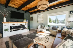 Stunning design! HotTub-Fire Pit-EV Charger-Pets - Image 2