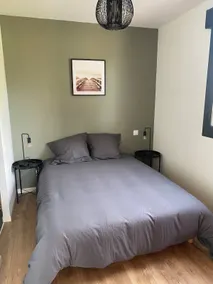 1-bedroom apartment with A/C, near the clinic and Cité de l’Espace parking lot - Image 3
