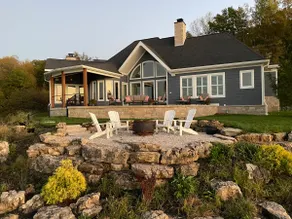 Luxury Lake House - IU events and graduation - Image 4