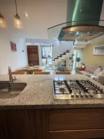 Beautiful apartment with parking - Image 4