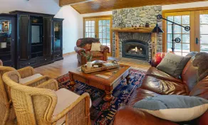 Hayden Lodge with Deck & Stunning Views - Image 4