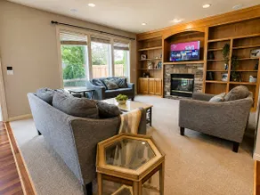 Parkside Retreat with Yard & BBQ, Family-friendly - Image 2