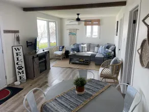 Renovated Waterfront Cottage - Image 3