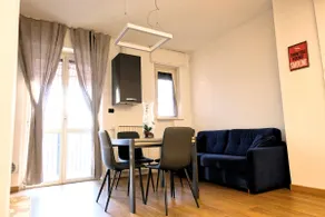 Elegant apartment in Bollate -RHO-Fiera- Milan - Image 2