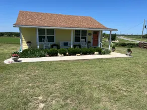 Prairie House at Country Hill Cottages - Image 4