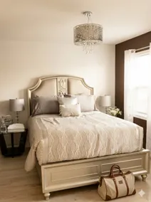 Stunning 4 BR Home * Near many Chicago Landmarks - Image 3
