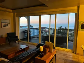 Stay. Play. Wine. Dine. In luxury oceanview paradise! - Image 2