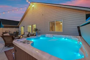 Mineral Spa + Fire Pit Game Room + Mini Split AC - Image 2