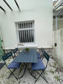 House, sea within walking distance, quiet & comfortable, parking - Image 3