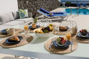 CALERO DREAM by Buenavilla | 3 bedroom  Frontline villa - Image 4