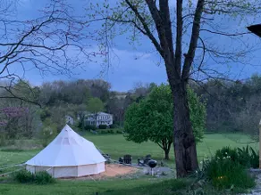 Designer Cabin with Star Gazing Bell Tent - Image 4