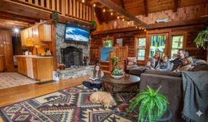 Cozy Log Cabin- W Fireplace - Image 4