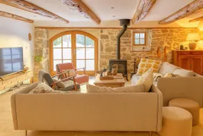 Large family gîte in Auvergne, 5 bedrooms, linen included, sleeps 12, - Image 5