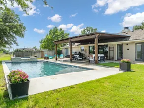 Pvt Pool/Spa at Honey Farms: Near Baylor and Silos! - Image 2