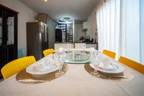 Comfortable and spacious home in a great location - Image 3