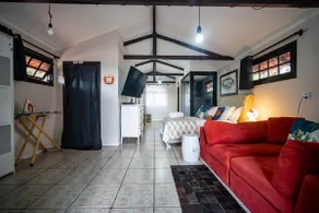 Comfortable and spacious home in a great location - Image 2
