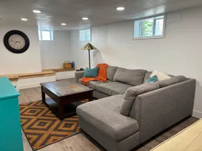 Mountain Retreat in Walkable Holladay 2BR - Image 3