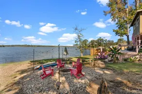 Sunset Woods cozy eclectic 2 bedroom 2 bath cabin - Image 4