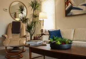 Best stay for Brewers/AmFam private home w/parking - Image 2