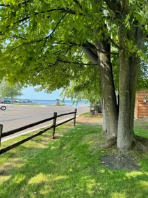 Charming Cecil Cottage Next To Landing! - Image 3