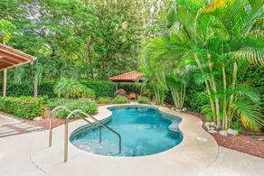 Flamingo Estates 18- 4 BR House with Pool - Image 3