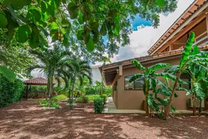 Flamingo Estates 18- 4 BR House with Pool - Image 5
