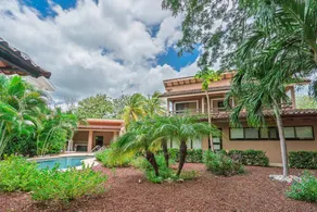 Flamingo Estates 18- 4 BR House with Pool - Image 2