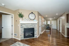 The Retreat on White | Kansas City|Close to WOF - Image 4