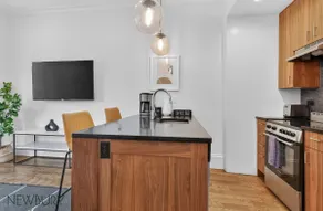 Thatch™ Newbury Street | One-Bedroom Apt. #1 - Image 3