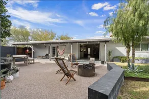 Mid-Century Stunner // Large Yard and Patio for Indoor/Outdoor Living - Image 3