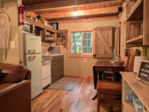 Tahoma Park House: A Hop, Skip & Jump to MRNP! - Image 3
