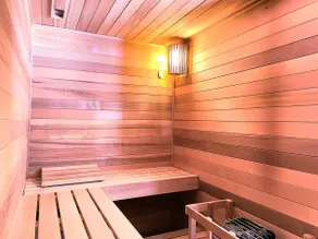 Luxe HotTub, Sauna, Fall Leaves, Stratton /Mt Snow - Image 3