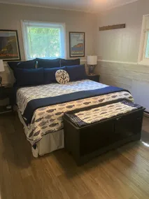 Lake retreat on Indian Lake, Manistique MI - Image 2