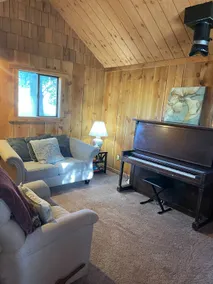 Cozy Cottage off Salmon River Tributary, in Town - Image 2