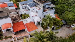 Private Villa 5BR, Large groups Close to the Beach - Image 4