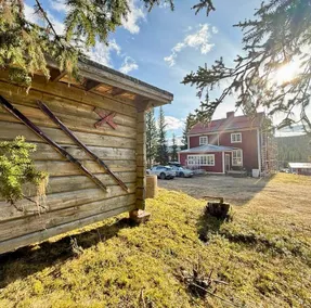 100-year-old school building in Gördalen - Image 2