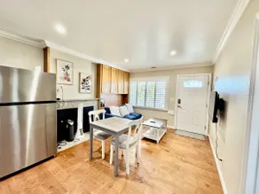 Stylish 1-Bedroom/Eden/Kaiser/Wifi/Washer/Dryer - Image 5