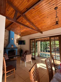 Nice country house with pool, lake, stream - Image 3
