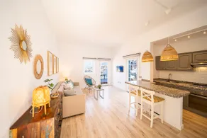 Beautiful oceanfront apartment in Tenerife. - Image 2