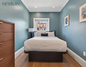 Thatch™ Newbury | One Bedroom | Apt #3 - Image 4