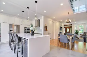 Spacious 5BR Home · Garden, Terrace, 2 Parking - Image 2