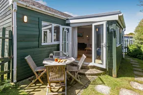 2 Bed in Croyde oc-18lead - Image 5