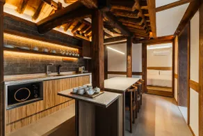 MOOD_AM, a quiet Korean house where ink and moonlight overlap - Image 2